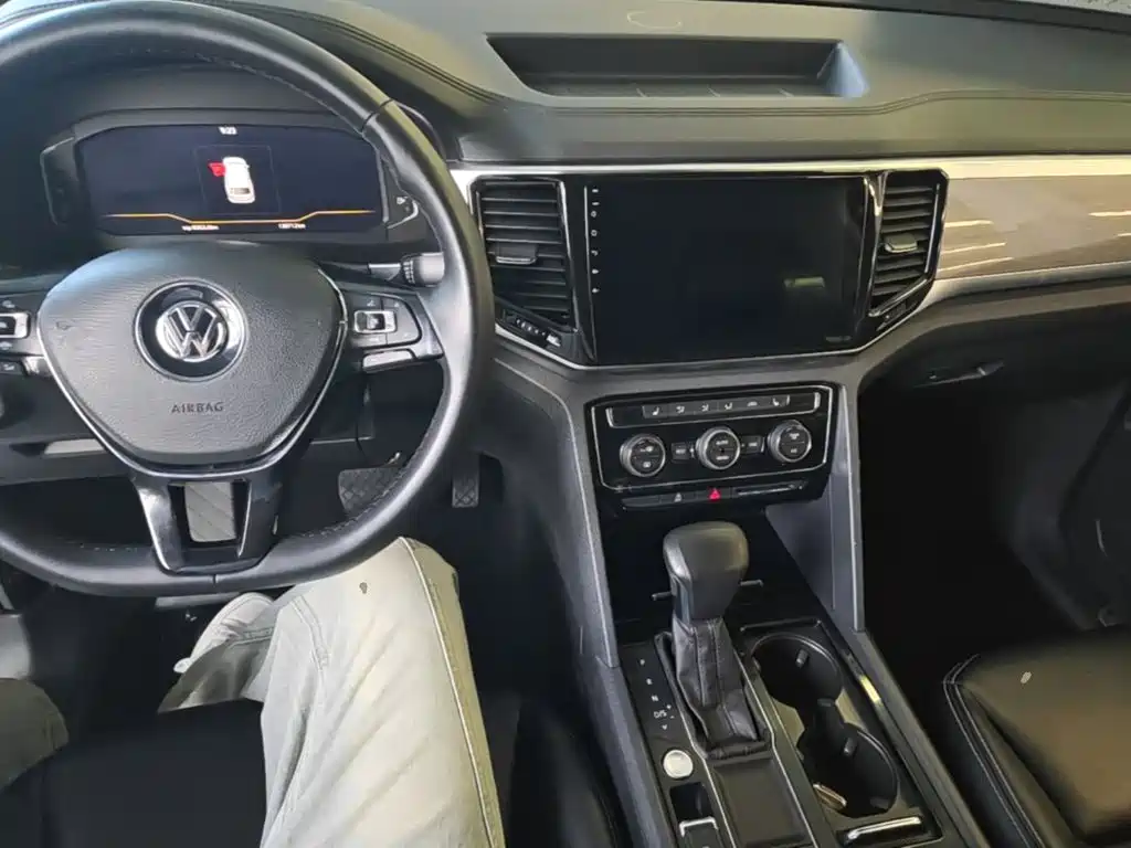 Фото 9 - Volkswagen Teramont