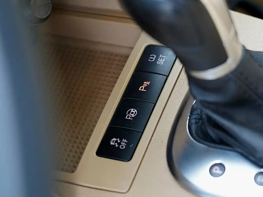 Фото 9 - Volkswagen Touran