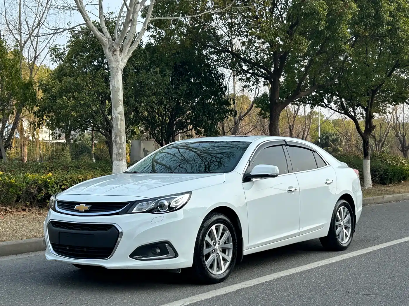 Chevrolet Malibu 2018 530T Automatic Luxury Edition фото 3
