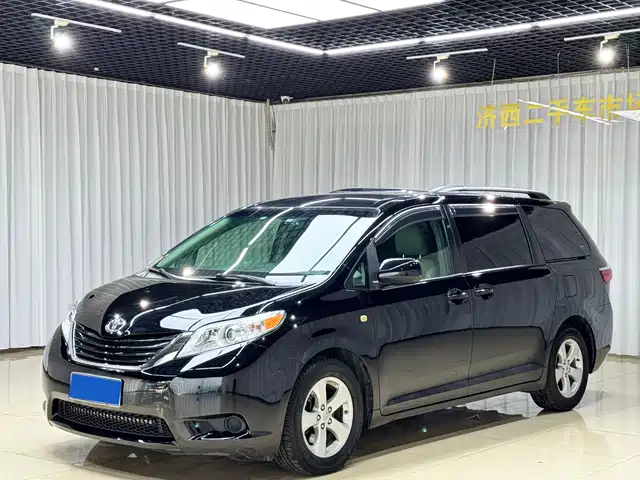  Toyota Toyota Sienna 2015 3.5L 2WD L