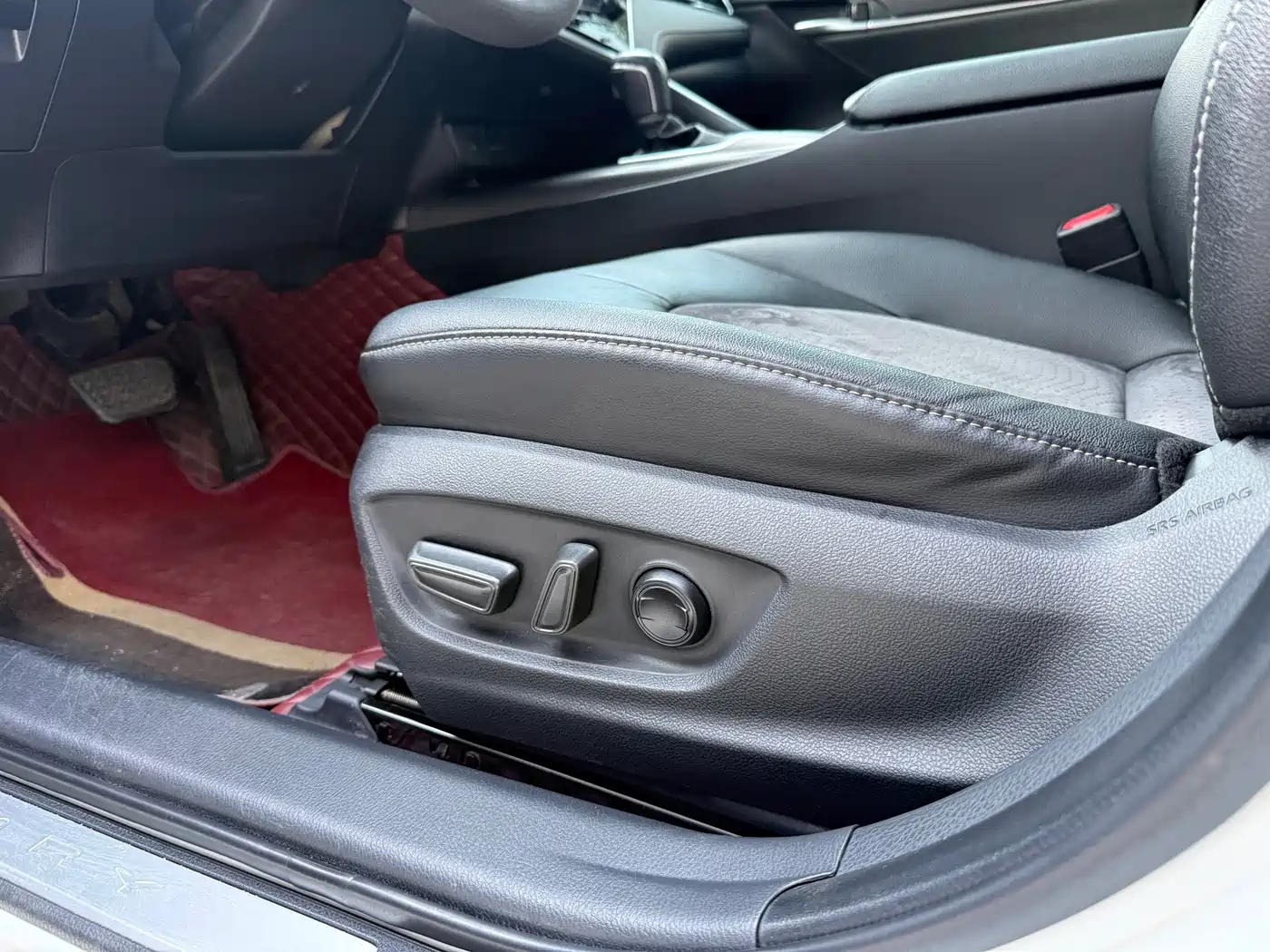 Toyota Camry 2021 2.0S Sporty Edition фото 11