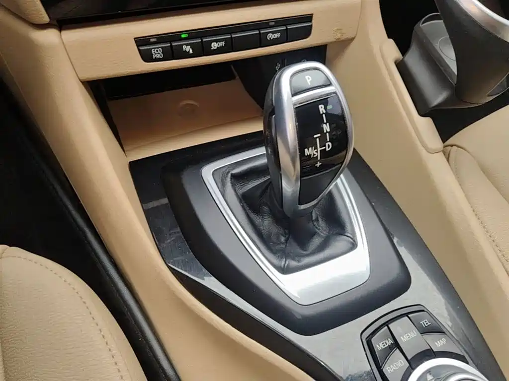 BMW X1 2015 Model sDrive18i Leading Advanced Edition фото 13