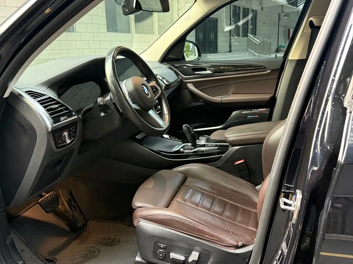 BMW X3 2021 xDrive30i Leading M Sport Package фото 7