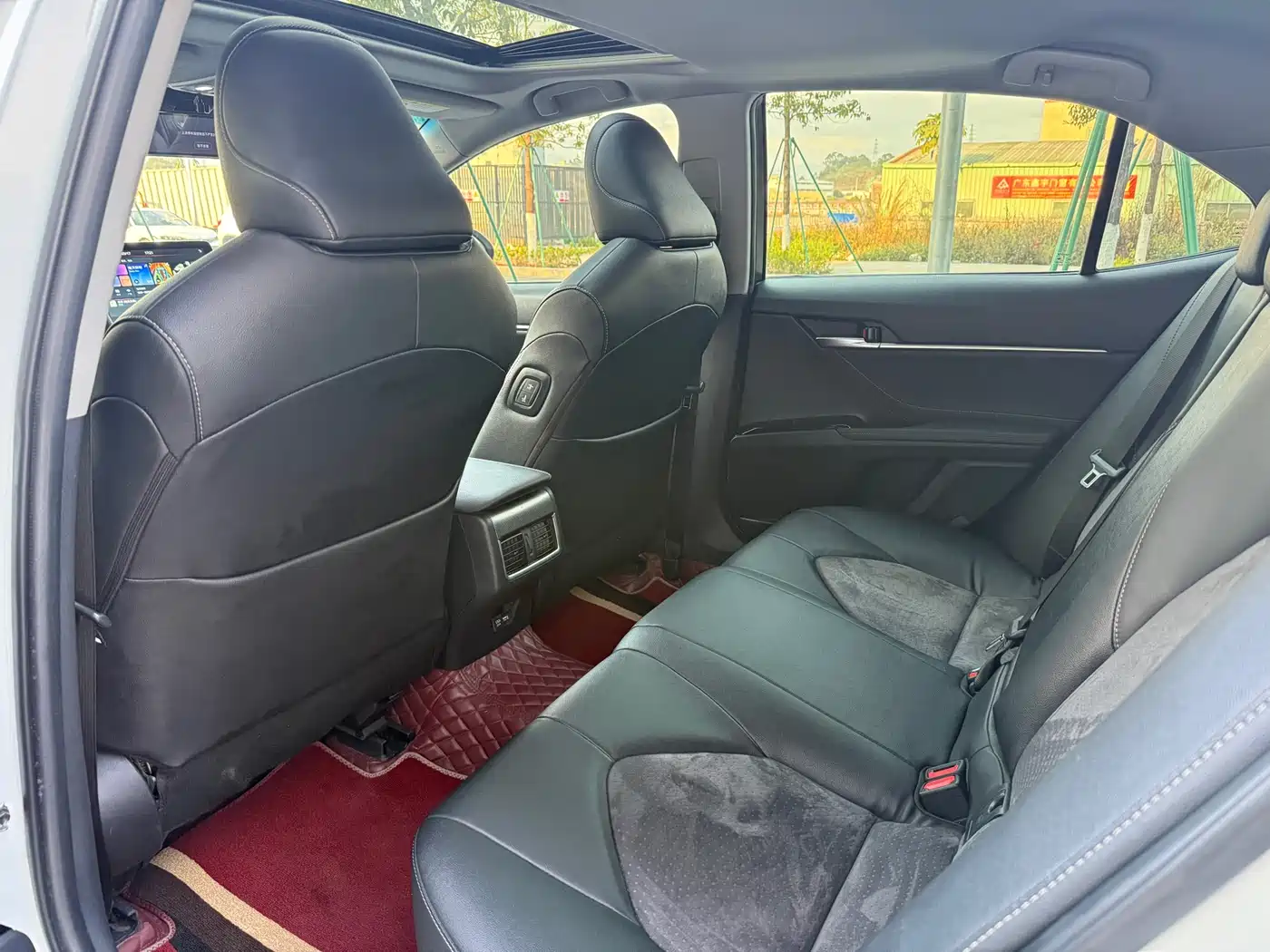 Toyota Camry 2021 2.0S Sporty Edition фото 8