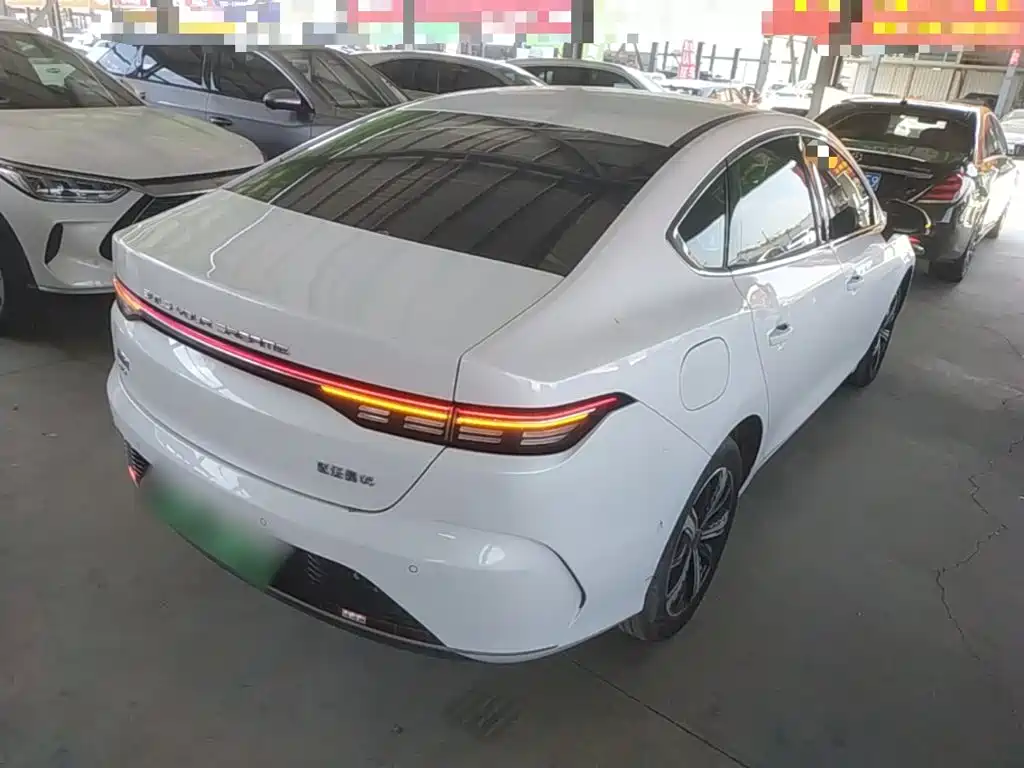 BYD Destroyer 05 2024 2024 Glory Edition DM-i 120KM Luxury