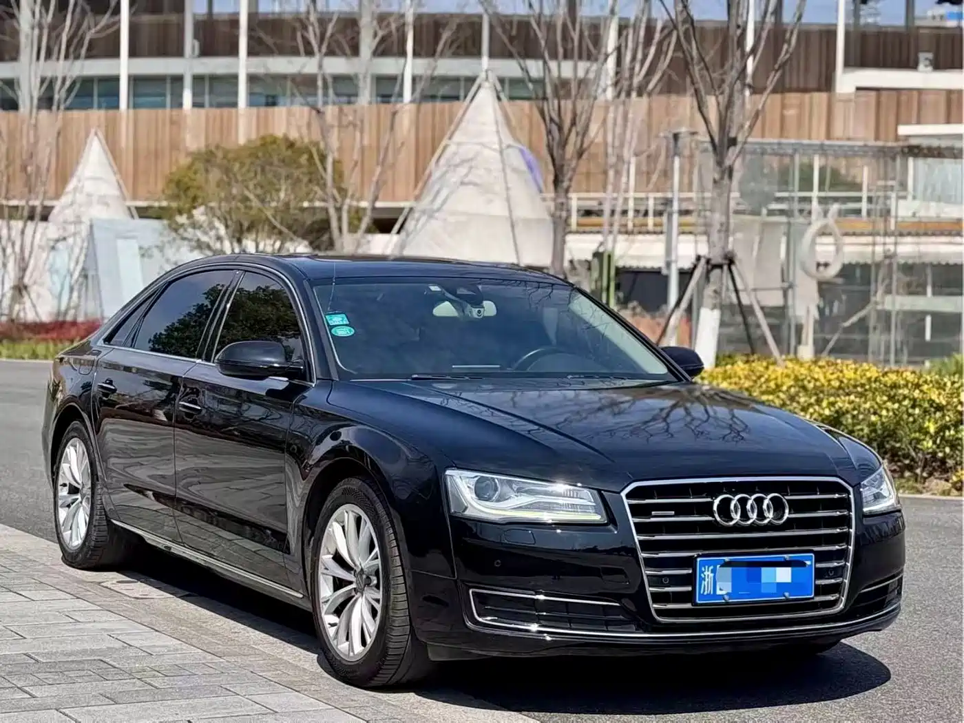 Audi A8 2014 A8L 45 TFSI quattro Comfort фото 3