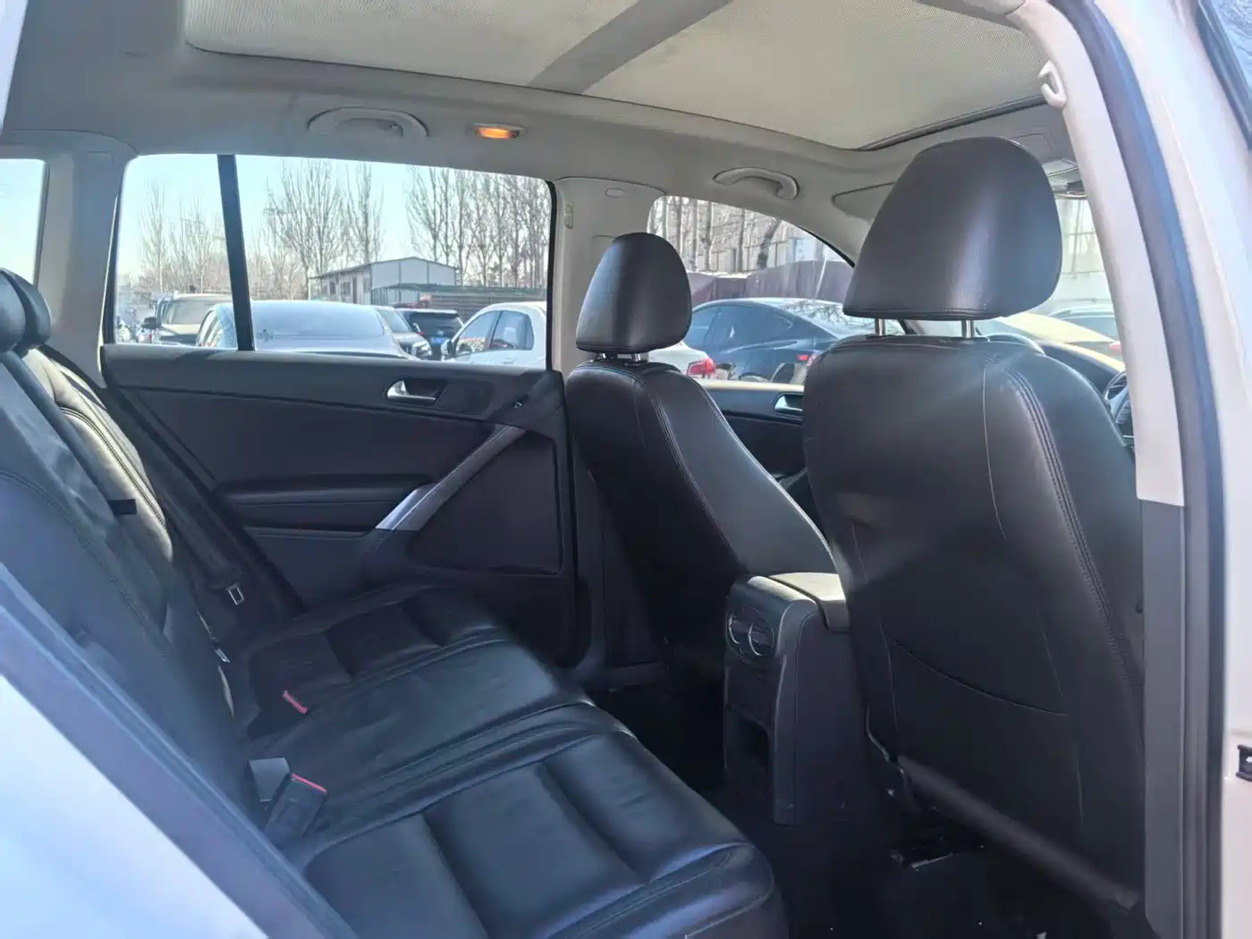 Volkswagen Tiguan фото 15