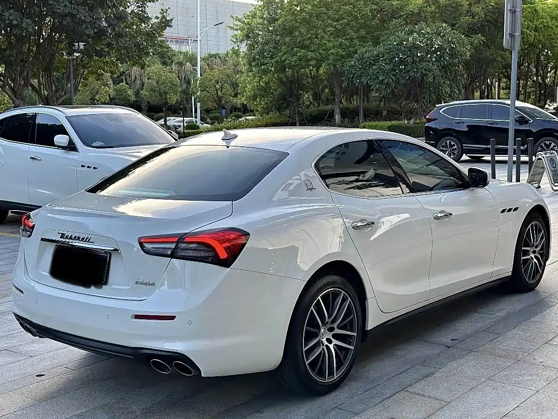 Maserati Ghibli 2021 2.0T Edge Edition фото 16