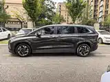Photo 5 - Hyundai Custo