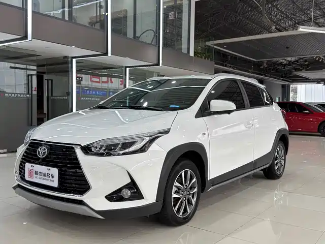 TOYOTA YARIS L ZHIXUAN