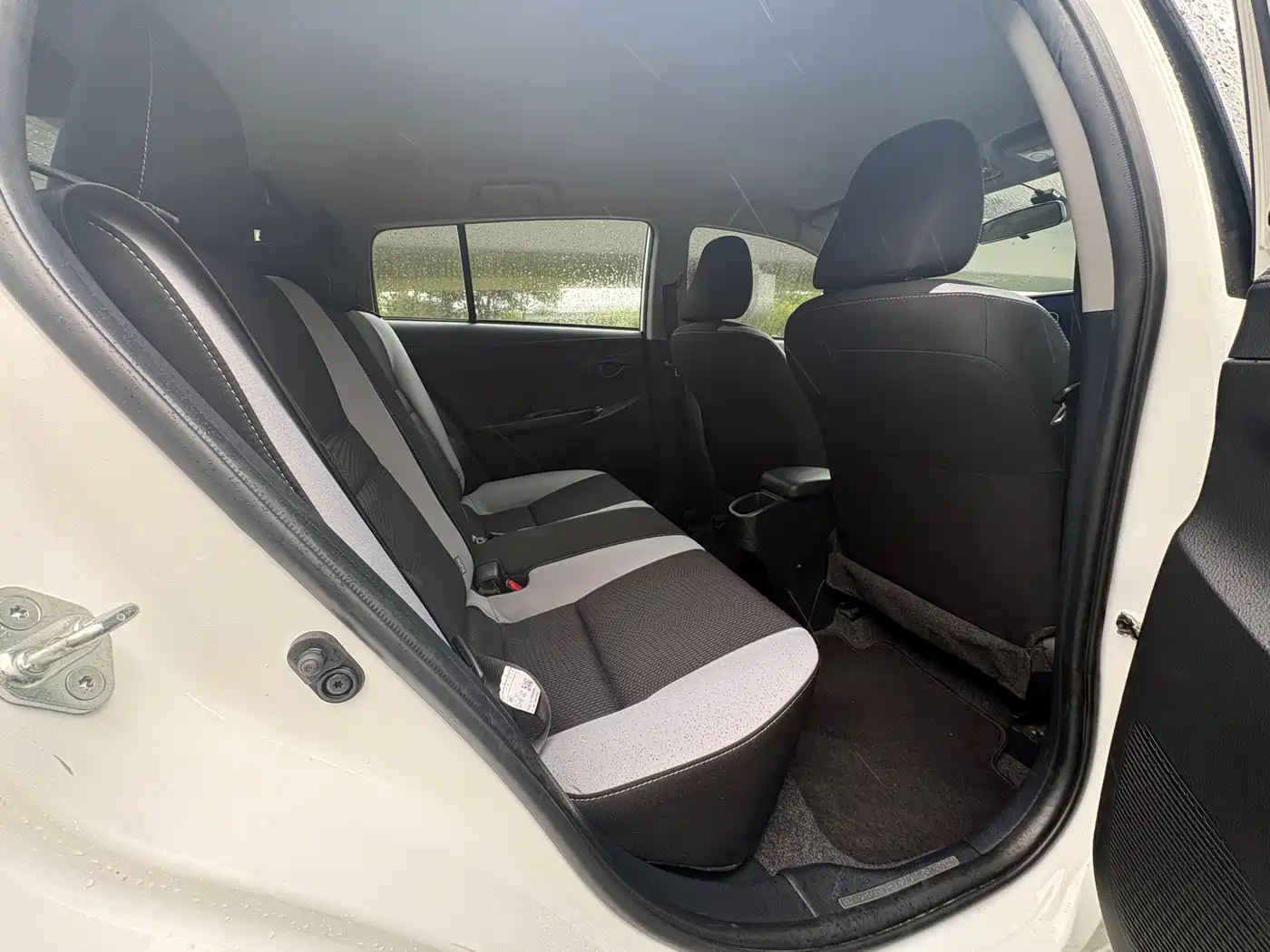 Toyota YARiS L Zhi Xuan 2022 Zhi Xuan X 1.5L CVT Leading PLUS Edition фото 16