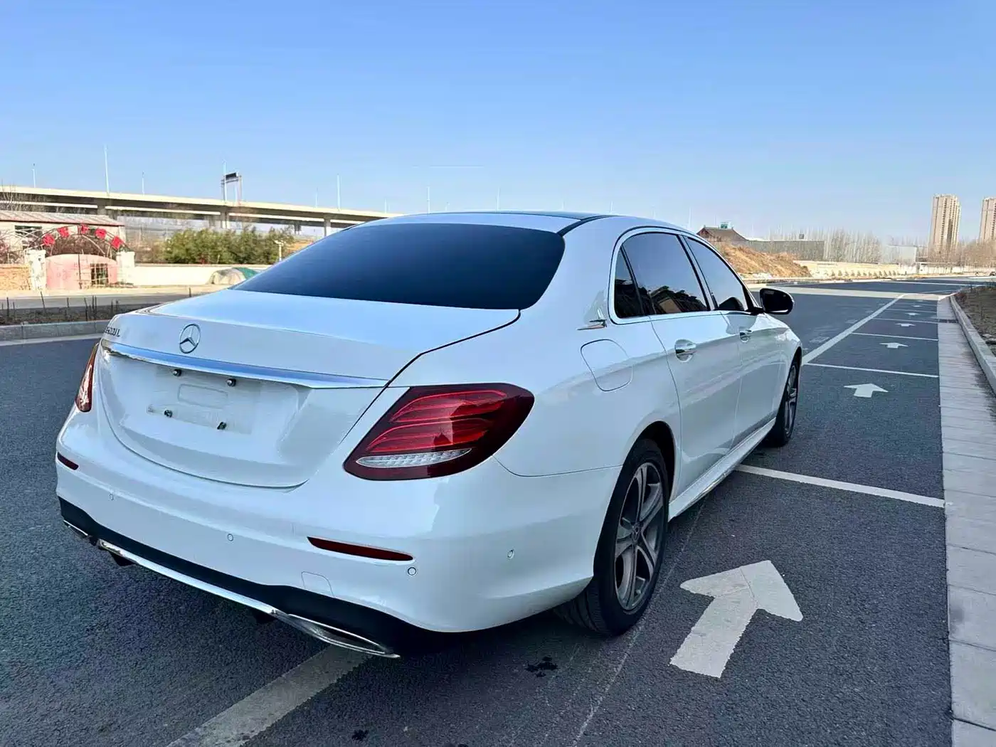 Mercedes-Benz E-Class 2018 Facelift E 200 L Sport фото 9