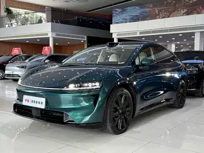 Luxeed R7