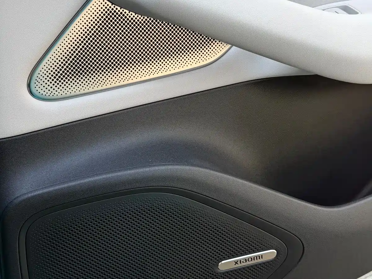 XIAOMI CAR XIAOMI SU7