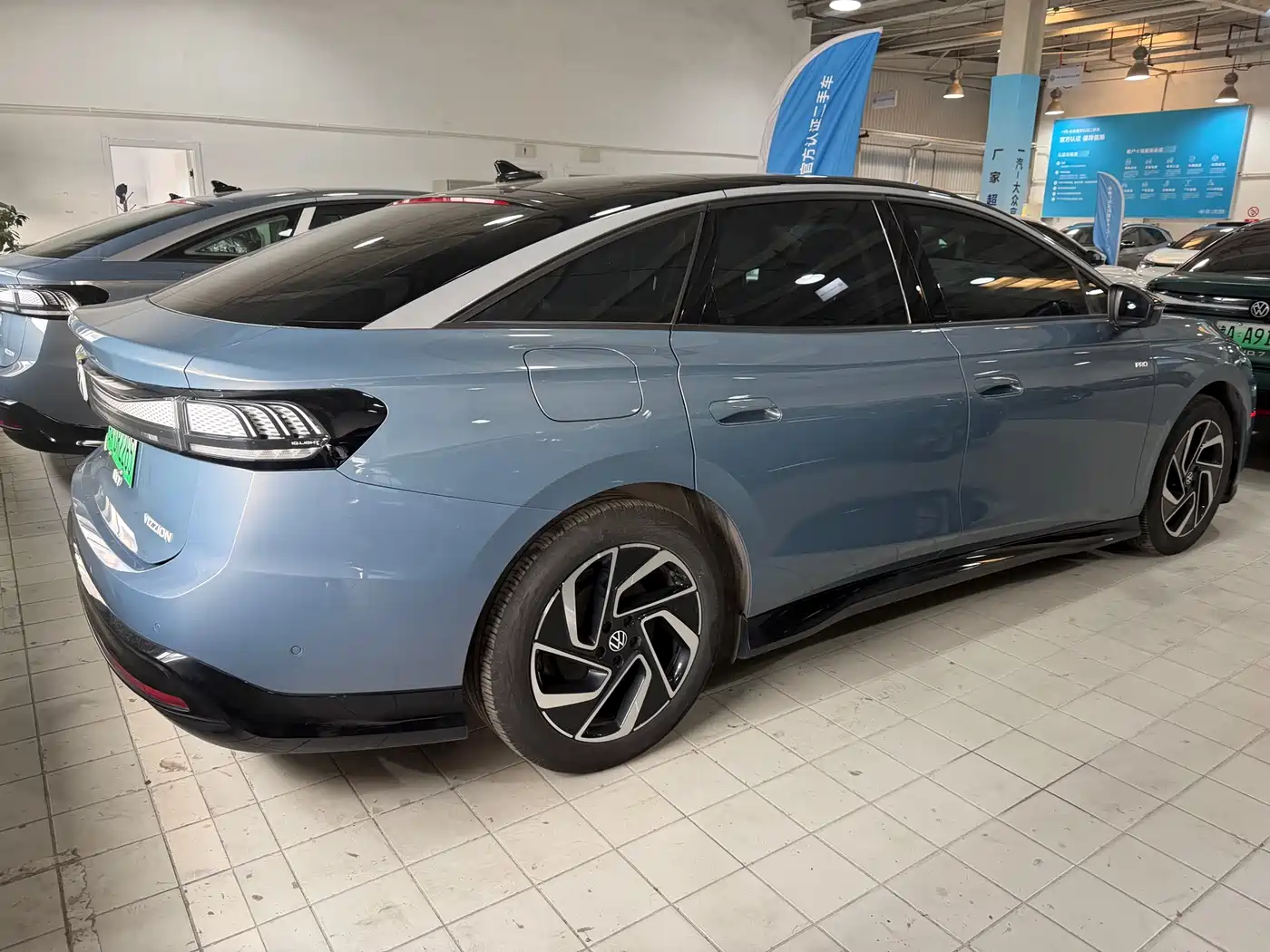 VOLKSWAGEN ID.7 VIZZION