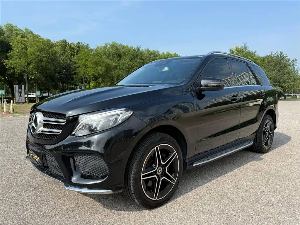 MERCEDES-BENZ GLE