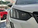 صورة 14 - Peugeot 2008