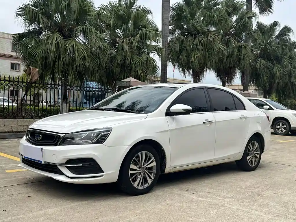 Фото 1 - Geely Emgrand