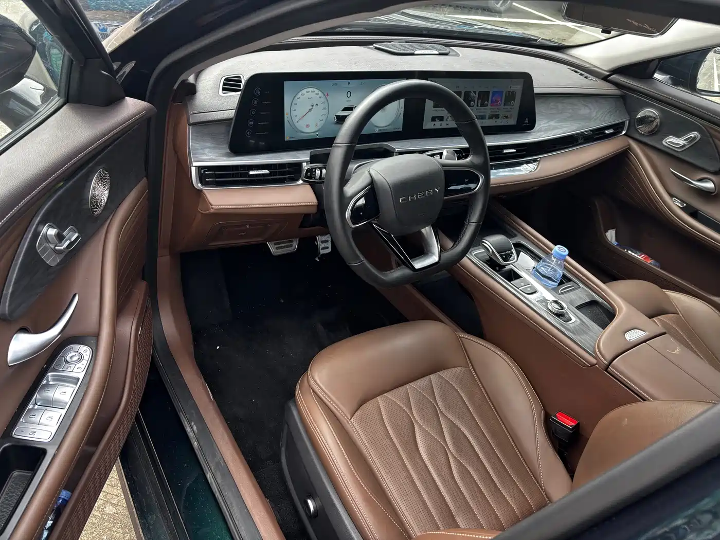 Chery Arrizo 8 2025 2025 Model 2.0T Automatic Royal+