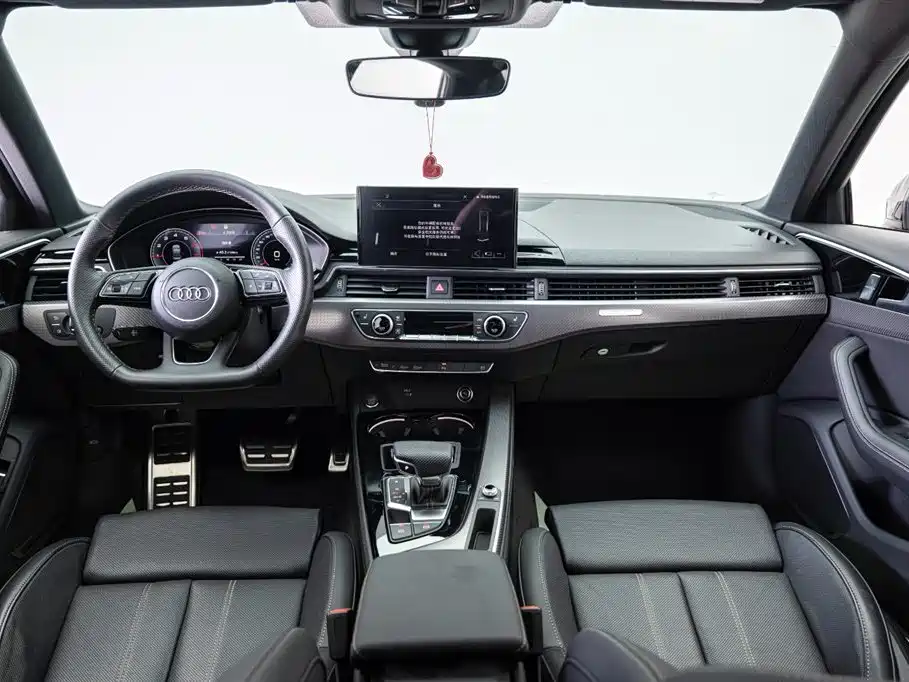Audi A4L 2024 40 TFSI quattro RS Kit Speed Edition фото 6