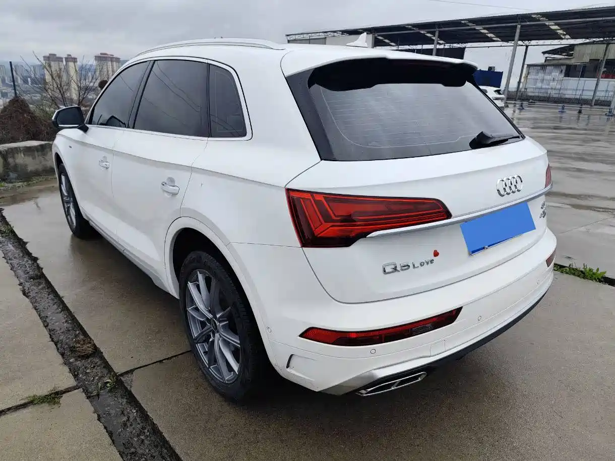 Audi Q5L 2022 Facelift 45T Luxury Dynamic фото 12