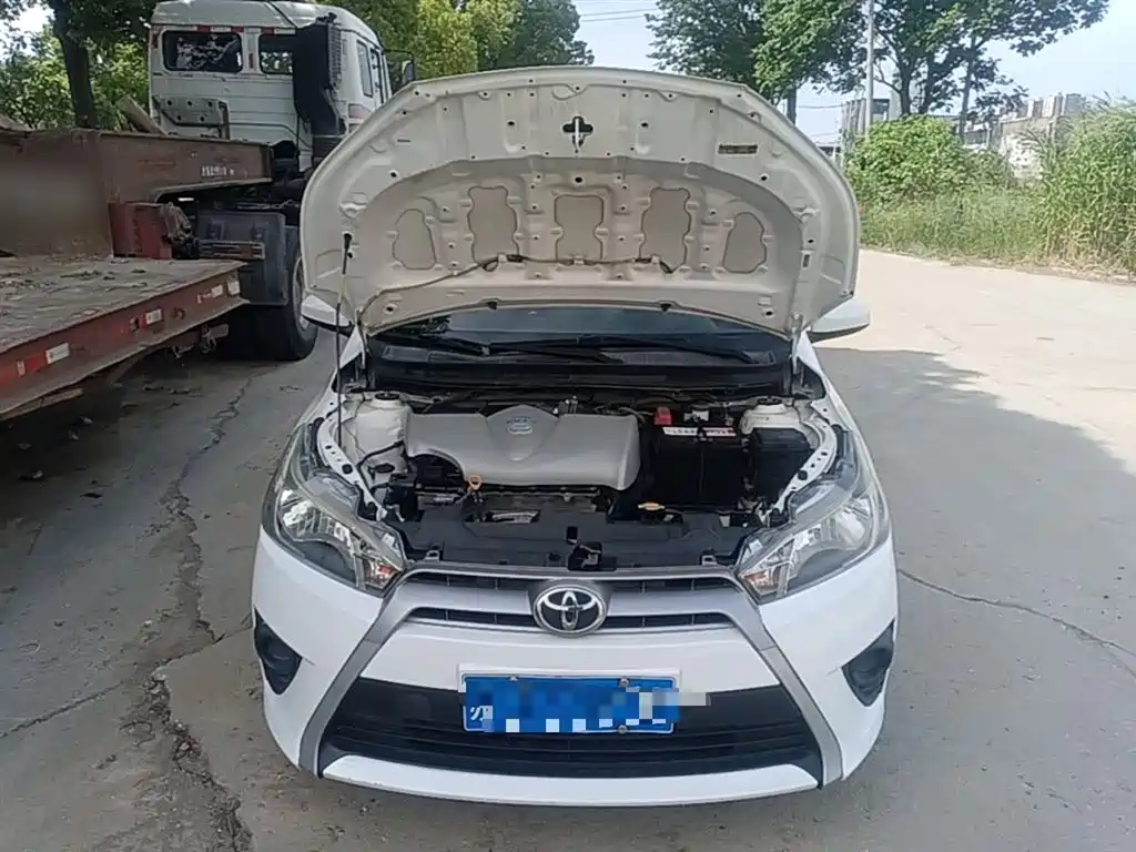 Toyota YARiS L Zhi Xuan 2015 1.5E Auto Charming Edition фото 20