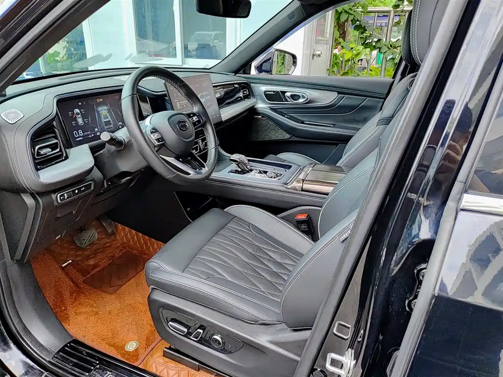 GAC TRUMPCHI GS8