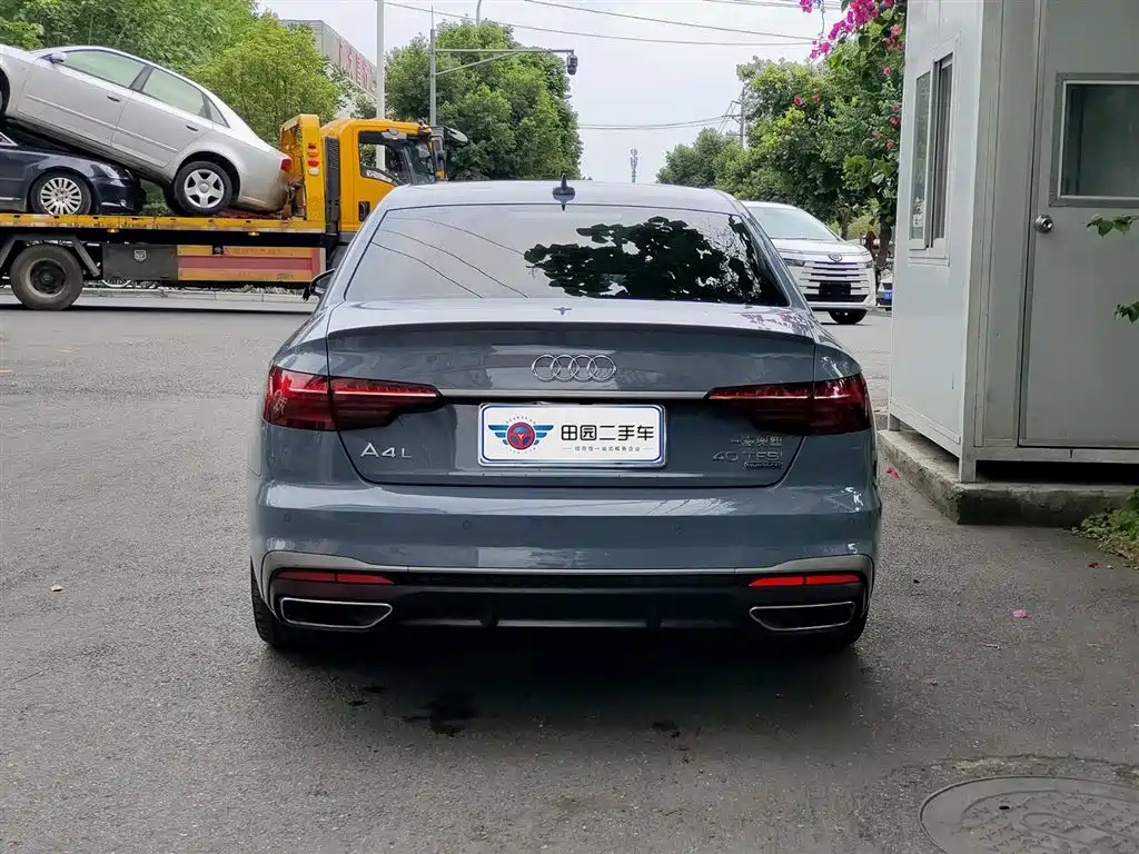 Audi A4L 2022 40 TFSI quattro RS Kit Burning Speed фото 5
