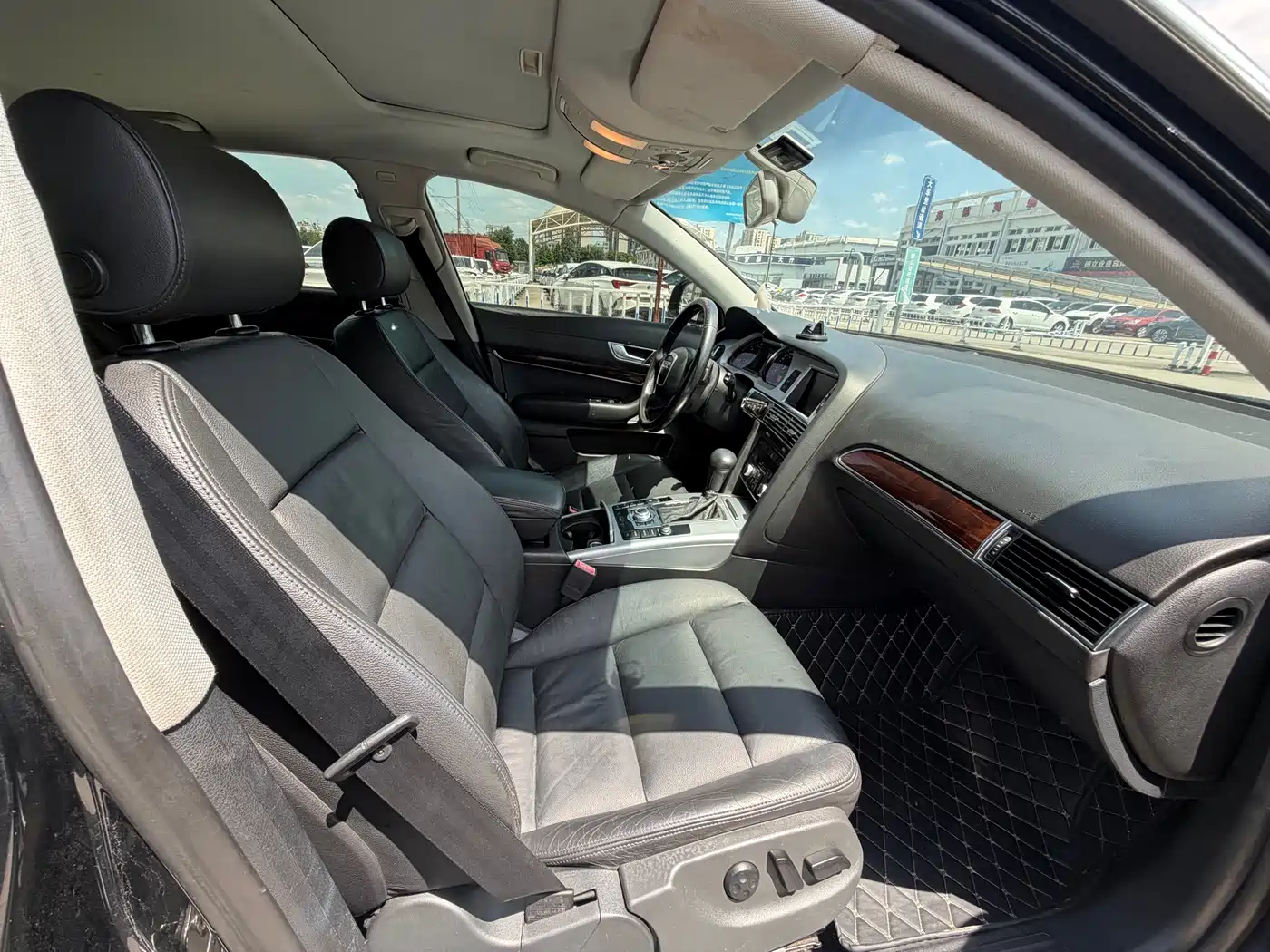 Audi A6L 2011 Model 2.0 TFSI Auto Standard фото 11
