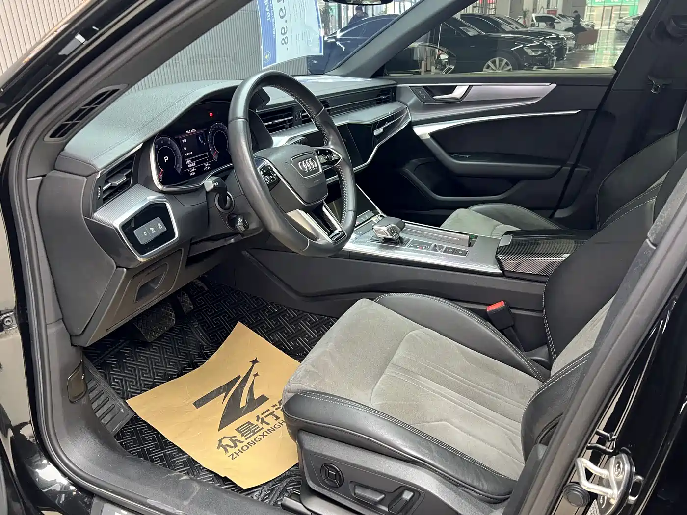 Audi A6L 2019 40 TFSI Luxury Dynamic фото 11