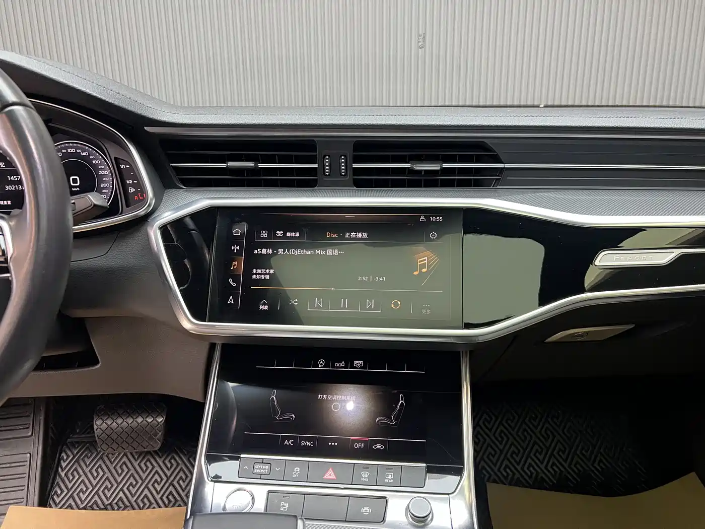Audi A6L 2019 40 TFSI Luxury Dynamic фото 3
