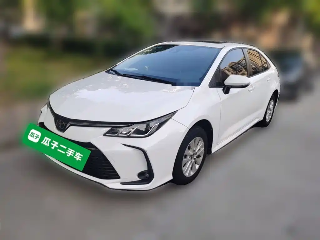 Toyota Corolla 2019 1.2T S-CVT GL-i Elite Edition фото 2