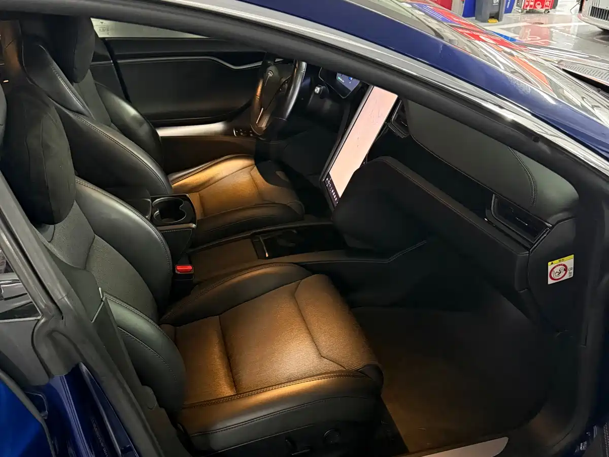 Tesla Model S 2019 2017 Model S 75D Standard Range