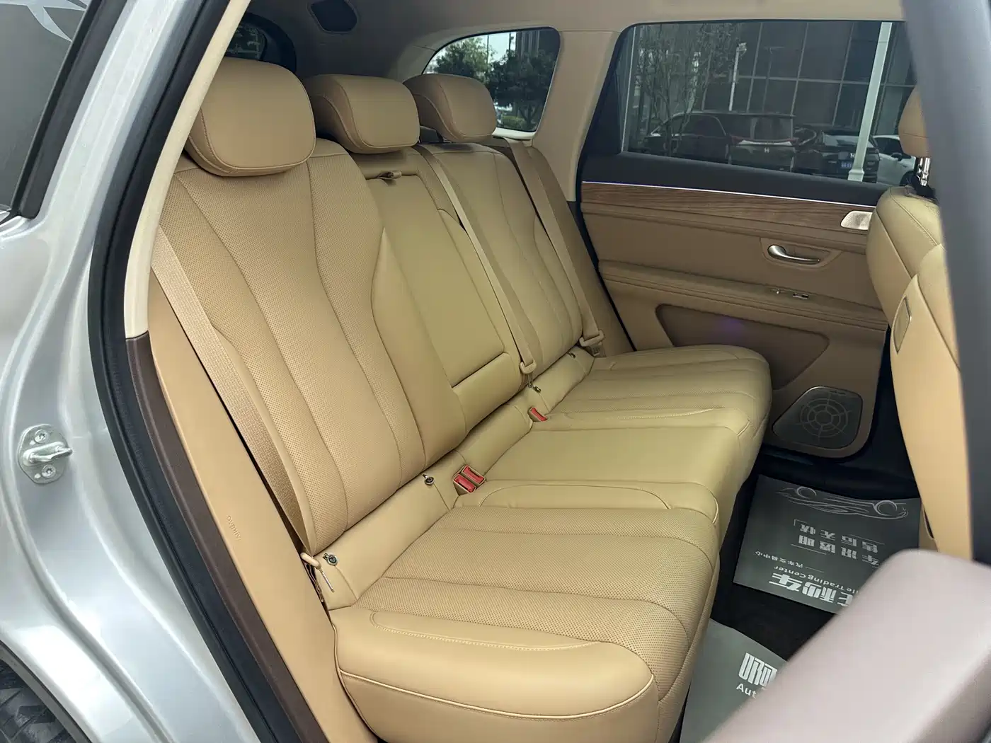 AITO Wenjie AITO M7 2024 1.5T RWD Plus 5-Seater фото 7