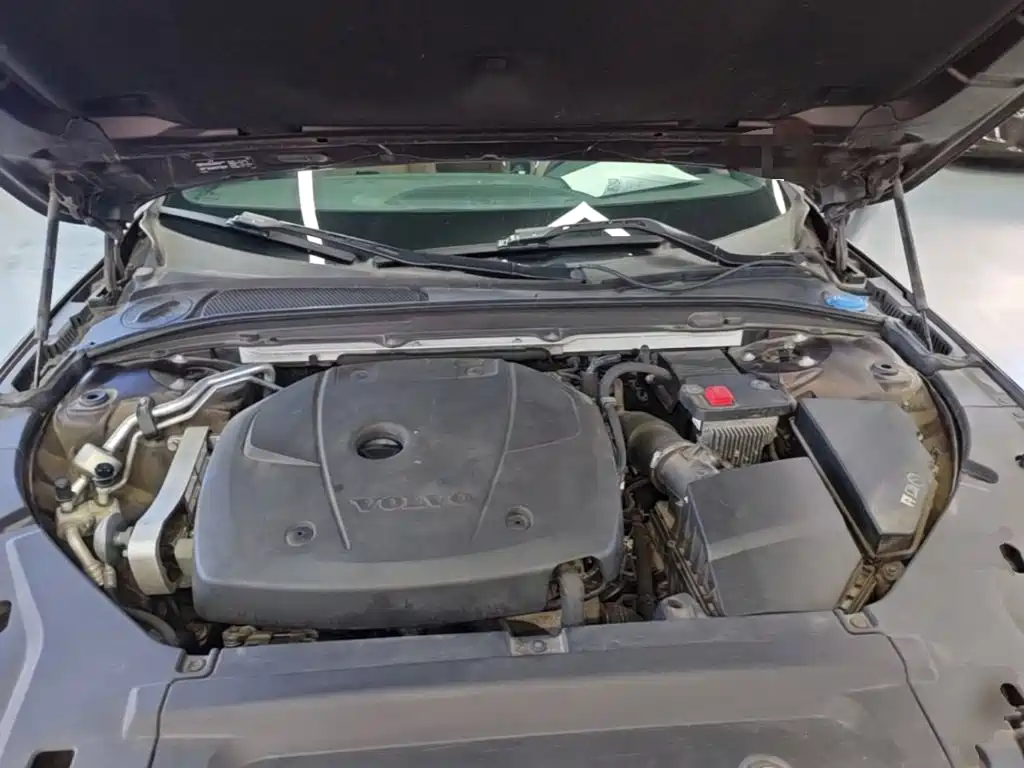 Фото 20 - Volvo S90