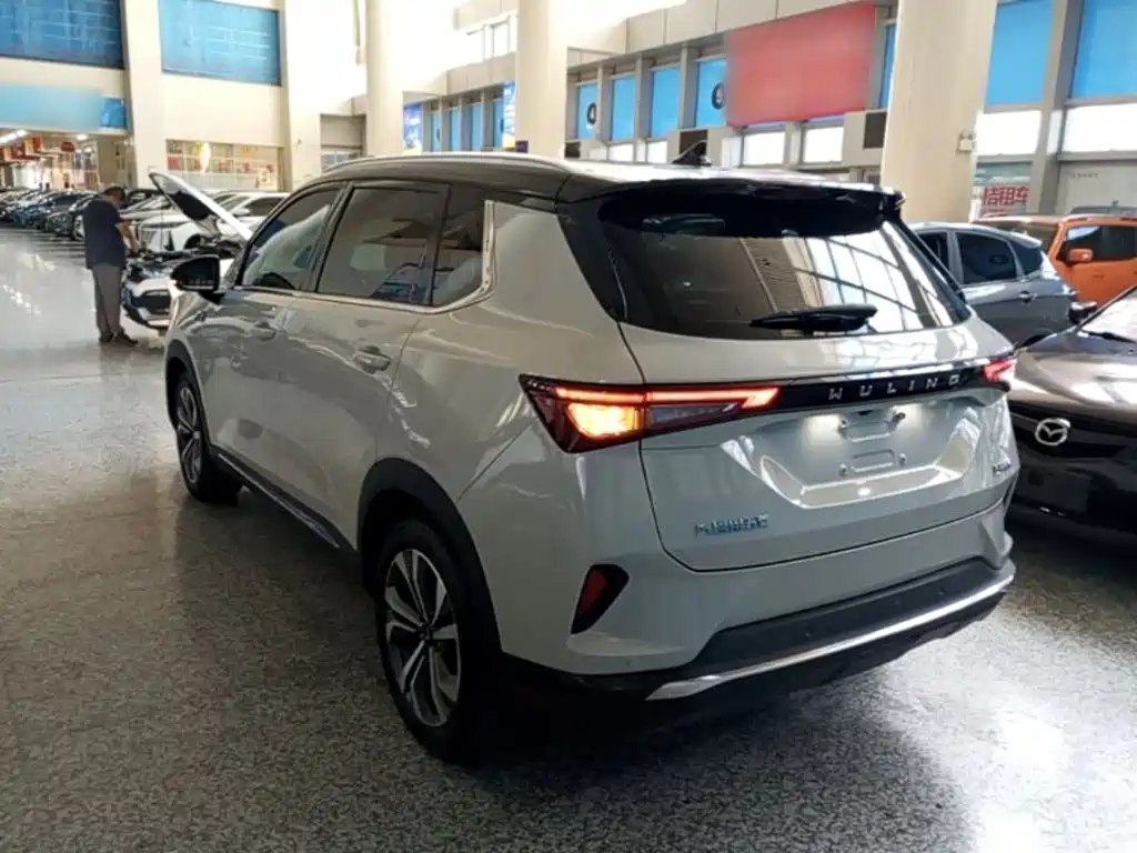 Wuling Motors Wuling Xingchen 2021 2021 1.5T CVT Stellar Edition