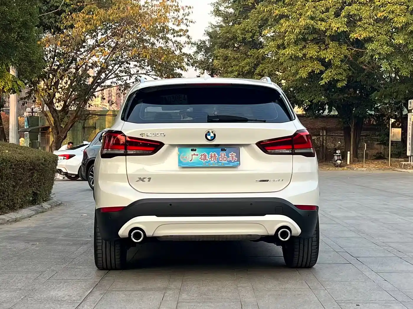 BMW X1 2022 sDrive25Li Leading фото 6