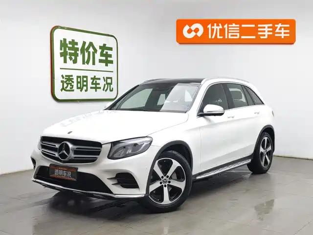 MERCEDES-BENZ GLC