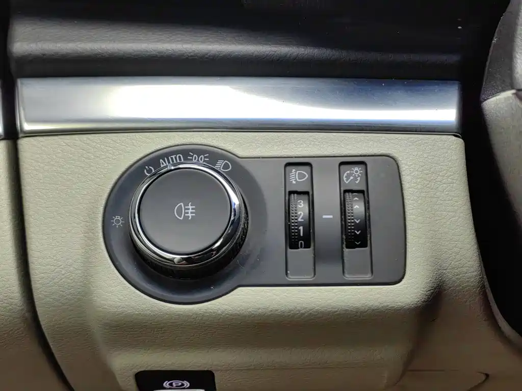 Фото 21 - Buick GL8
