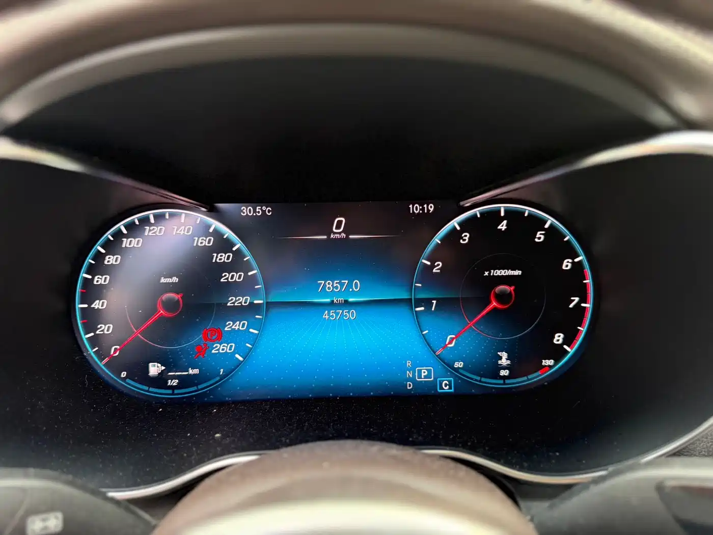 Mercedes-Benz GLC 2020 Facelift GLC 300 L 4MATIC Dynamic фото 13