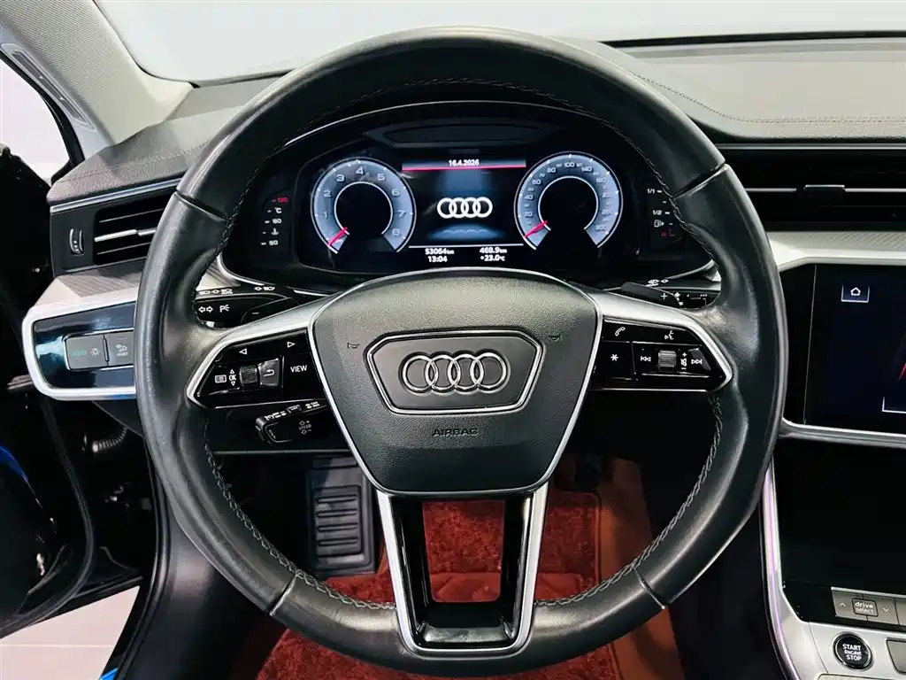 Фото 8 - Audi A6L