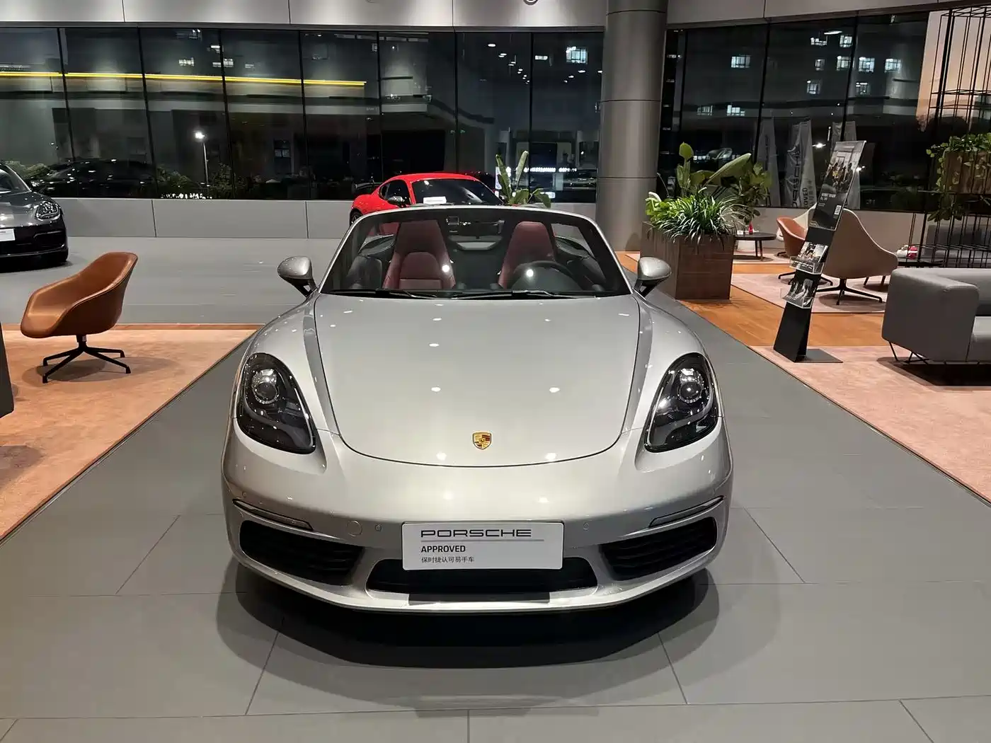 Porsche 718 2022 Boxster 2.0T фото 4