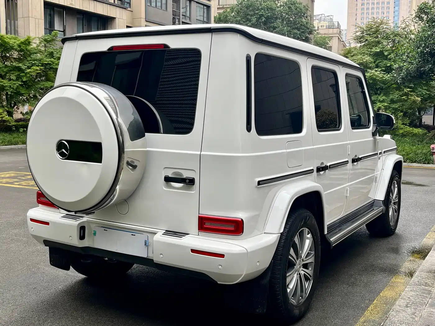 MERCEDES-BENZ G-CLASS