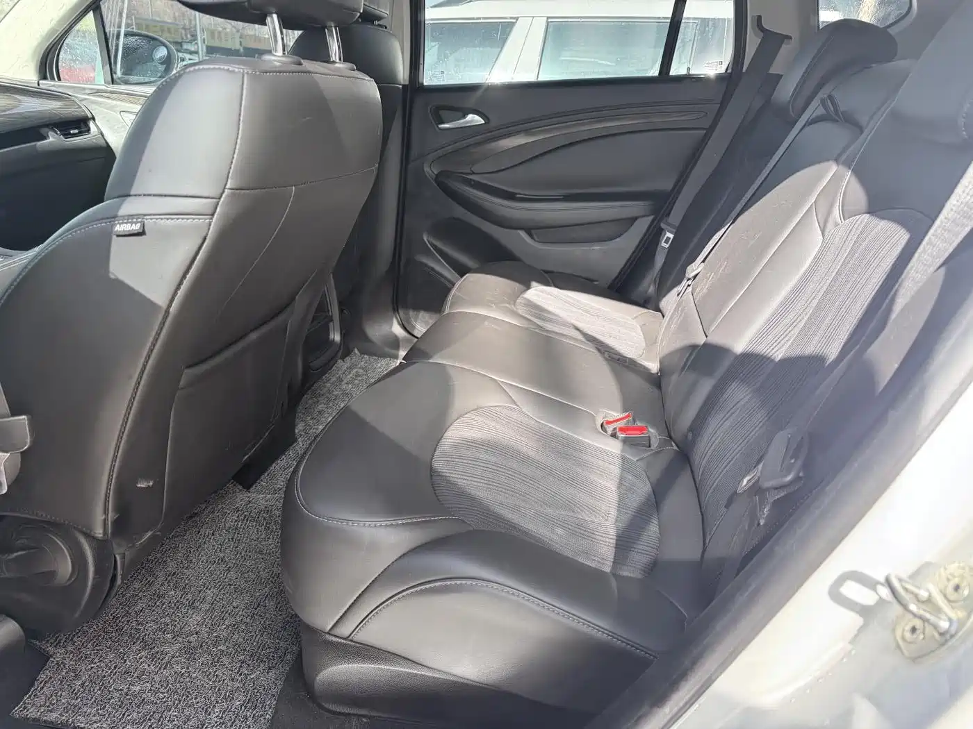 Buick Envision Plus 2018 20T 2WD Leading фото 7