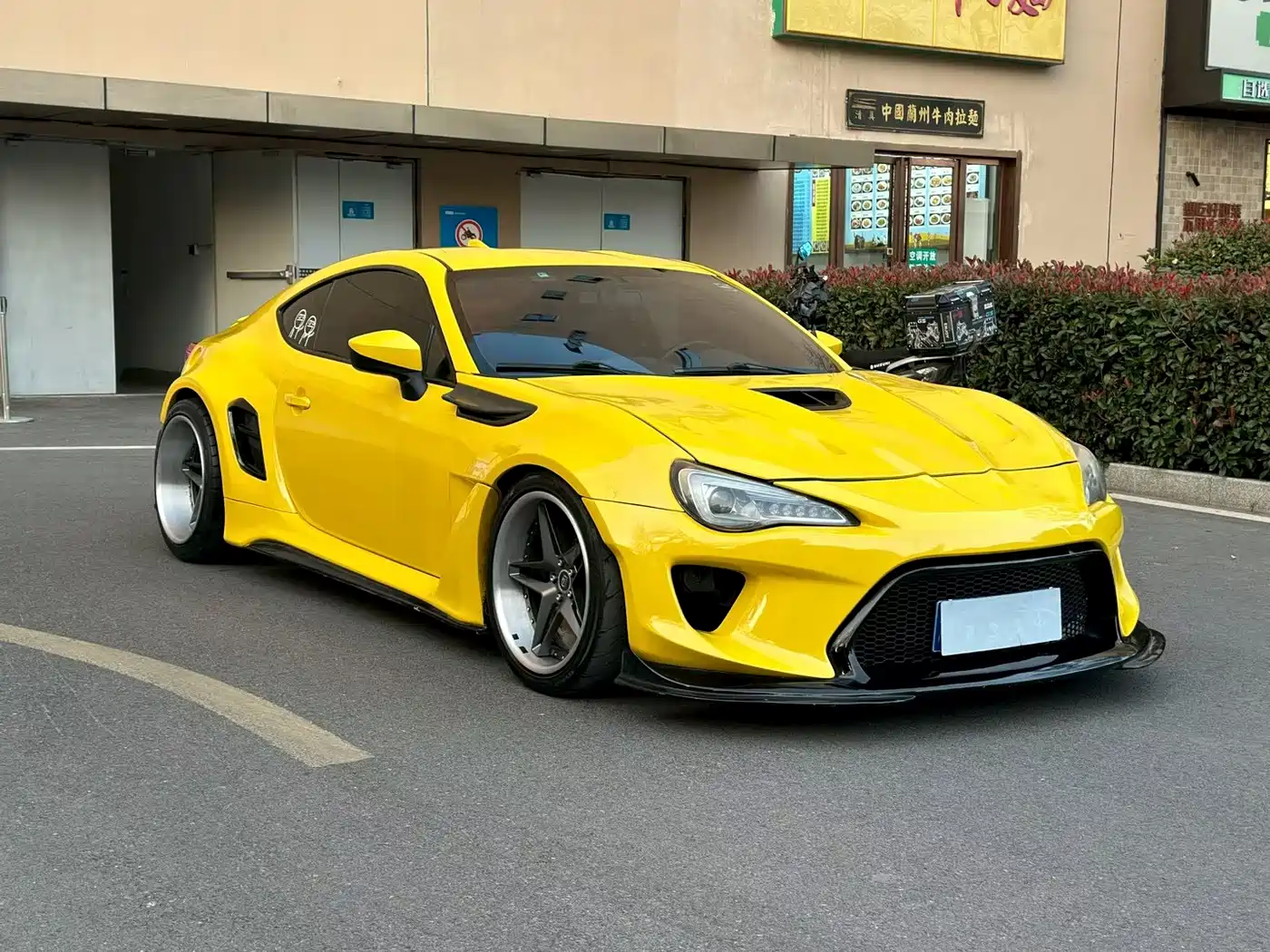 Subaru BRZ 2017 2.0i Automatic type-RS Edition фото 12