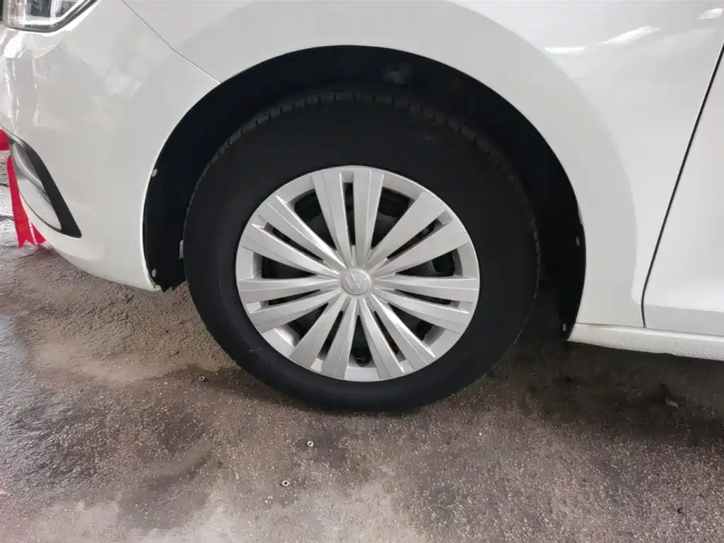 Volkswagen Santana 2019 1.5L Manual Trend China VI фото 23