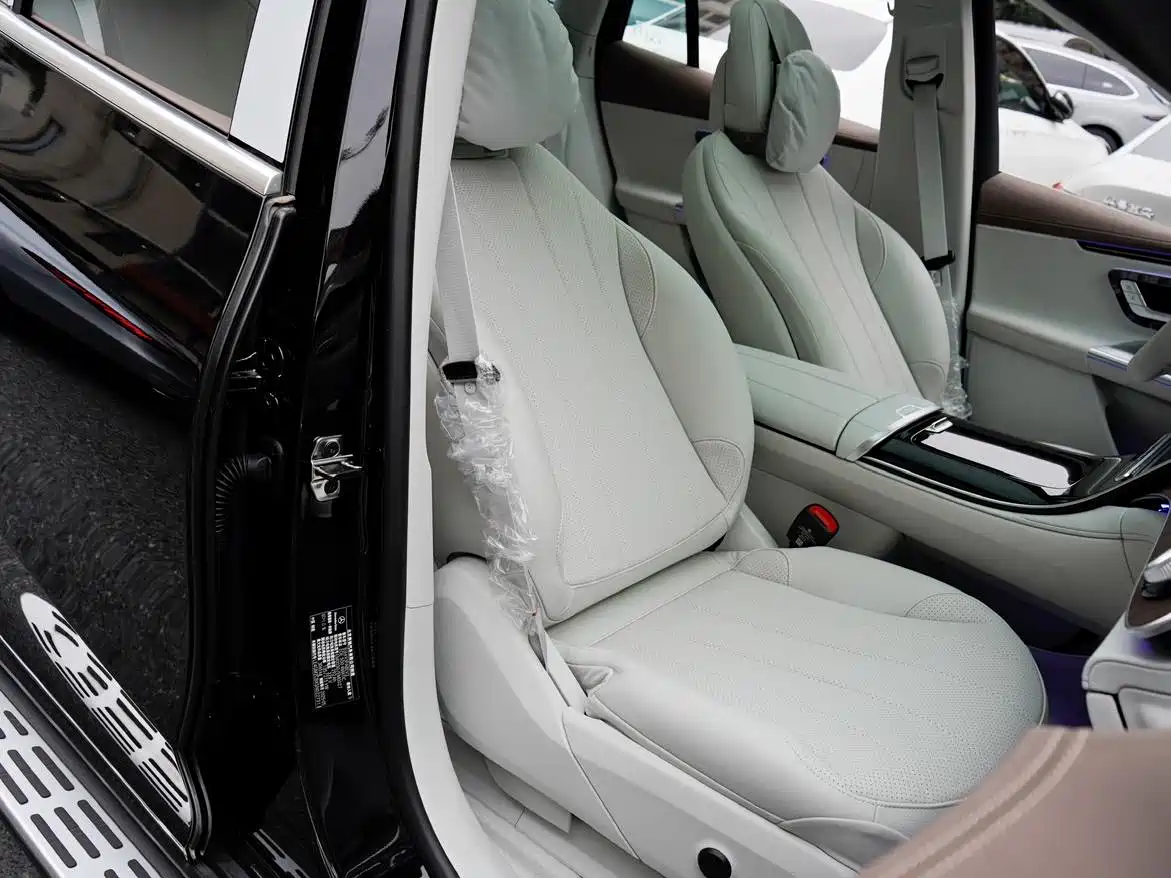 Mercedes-Benz EQE SUV 2024 500 4MATIC Luxury Edition фото 12