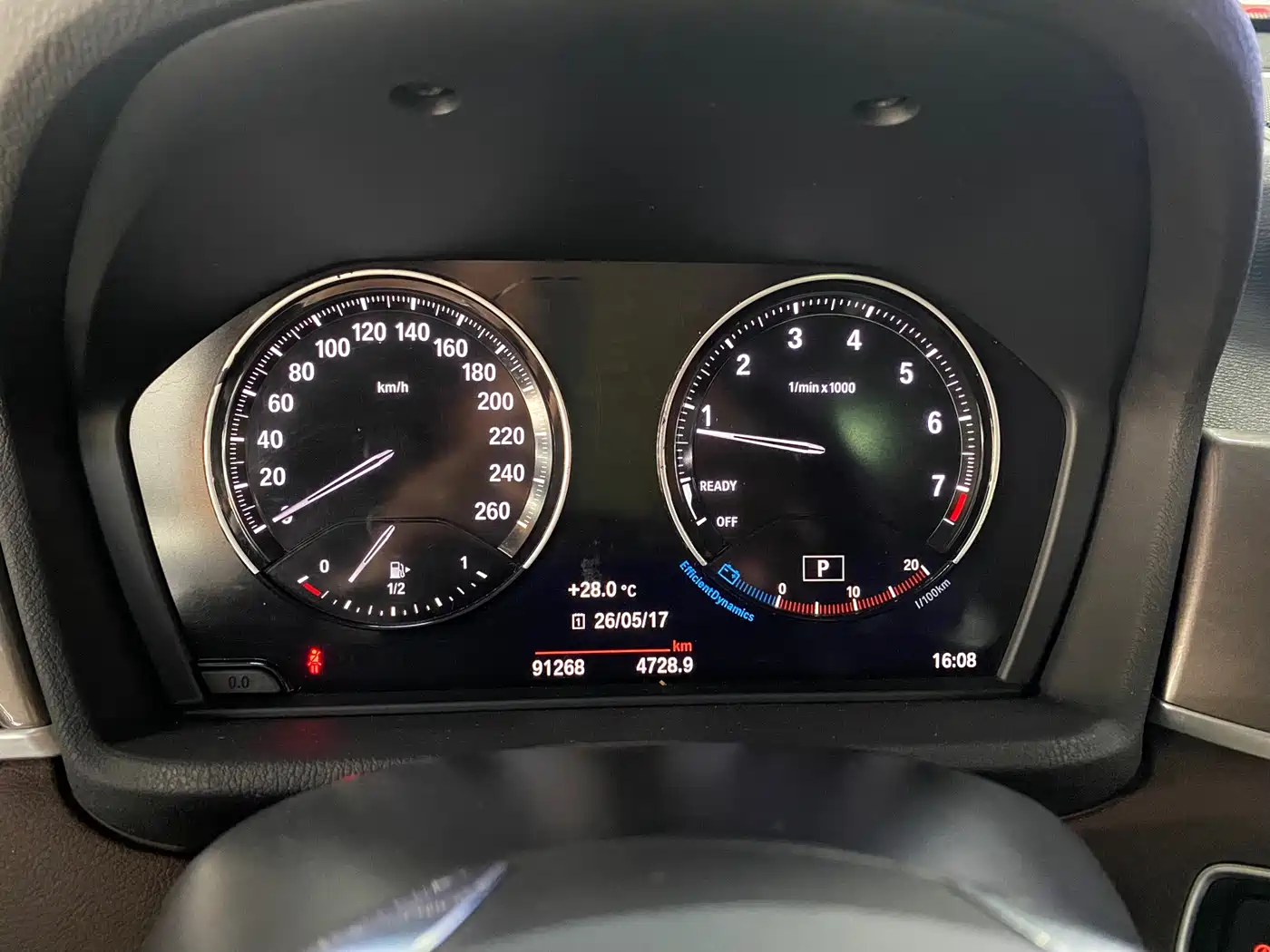 BMW X1 2019 xDrive20Li Premium Model фото 19