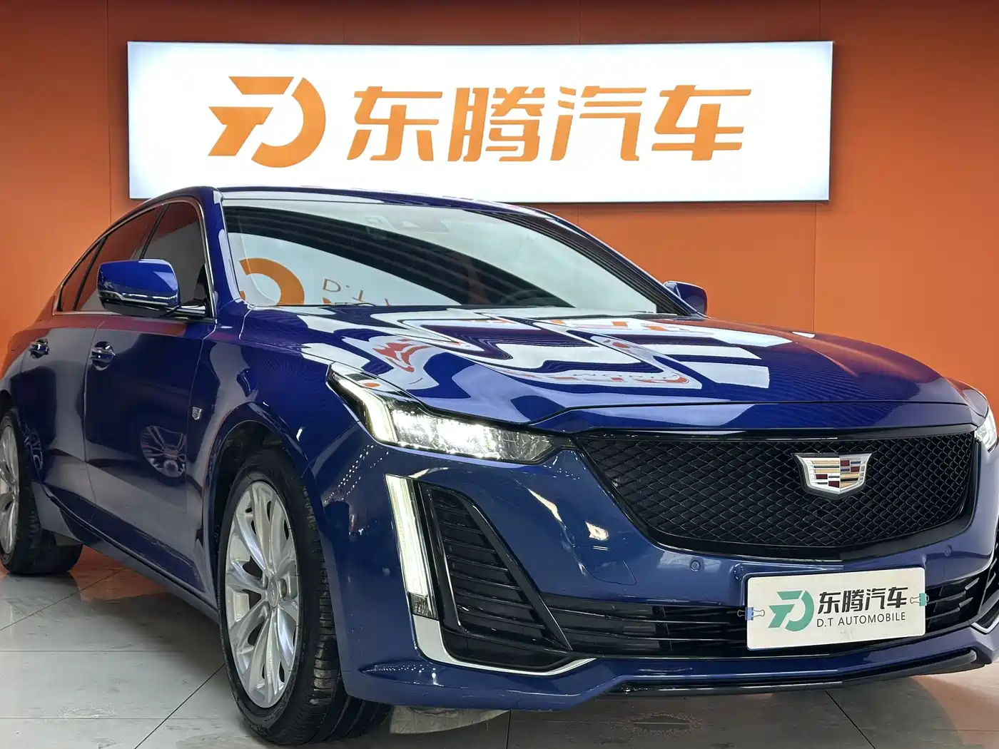 CADILLAC CT5