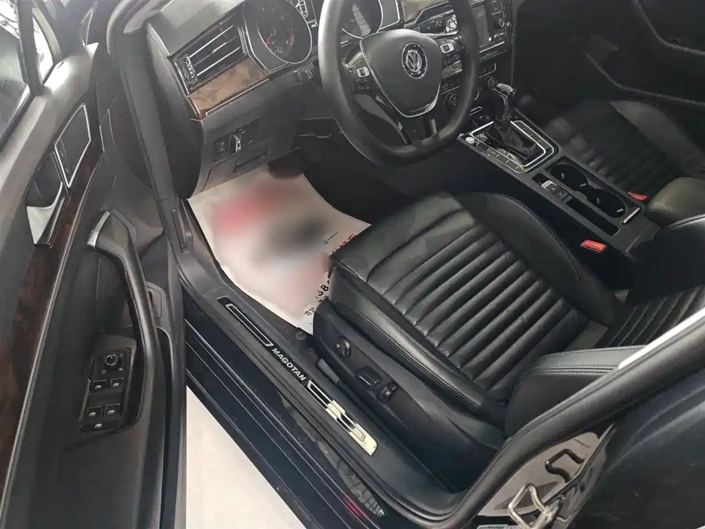 Volkswagen Magotan 2018 Facelift 380TSI DSG Luxury фото 6